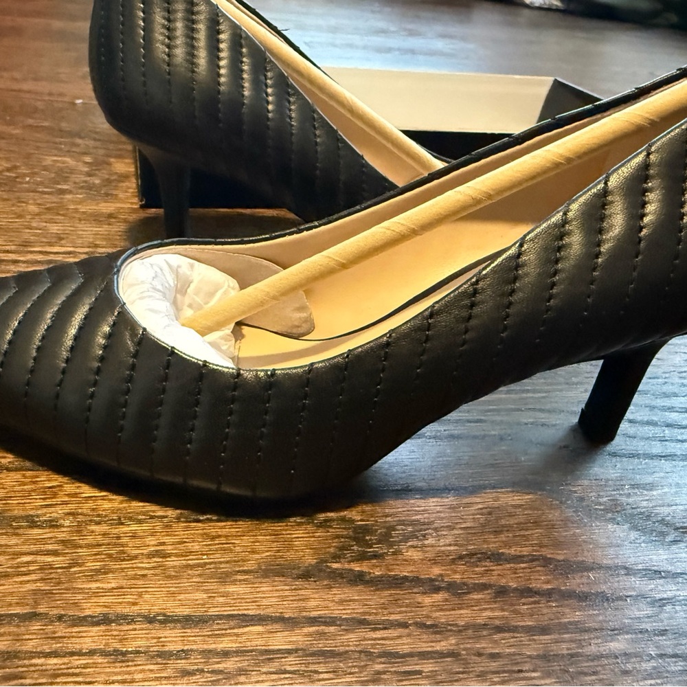 Karl Lagerfeld Black Quilted Heels